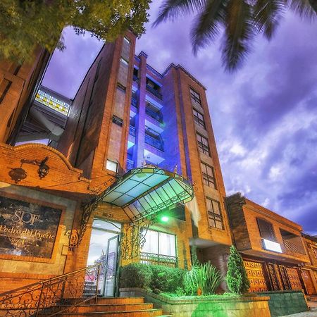 Hotel San Pedro Del Fuerte Медельин Экстерьер фото