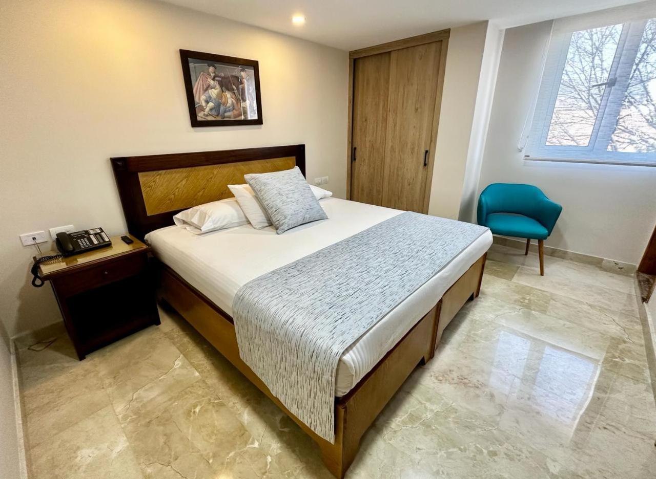 Hotel San Pedro Del Fuerte Медельин Экстерьер фото
