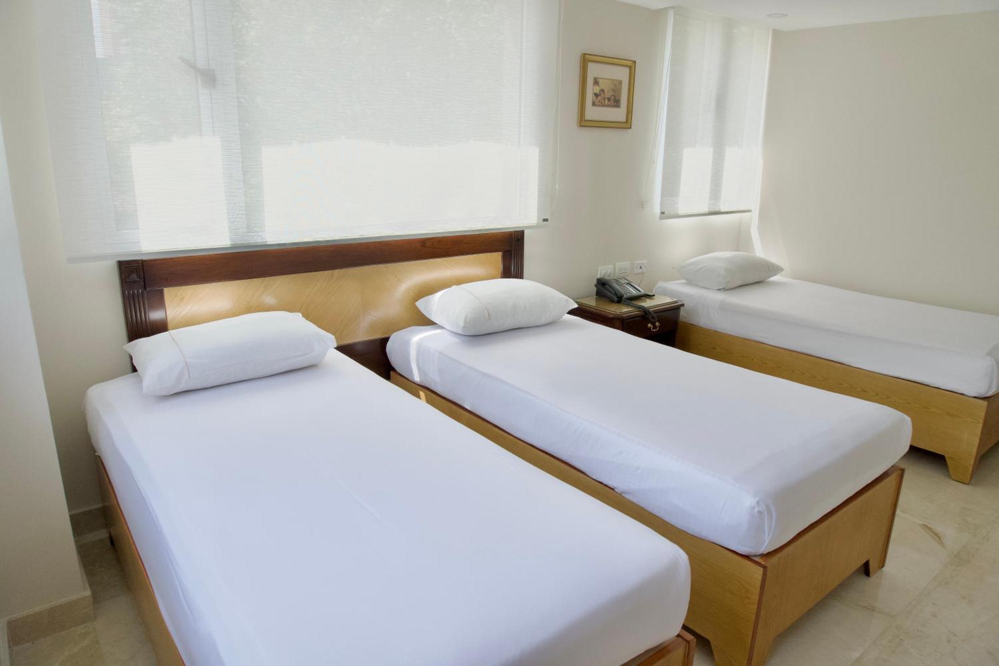 Hotel San Pedro Del Fuerte Медельин Экстерьер фото