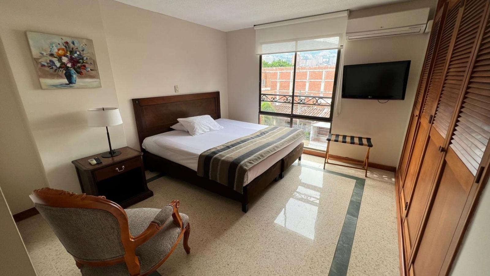 Hotel San Pedro Del Fuerte Медельин Экстерьер фото